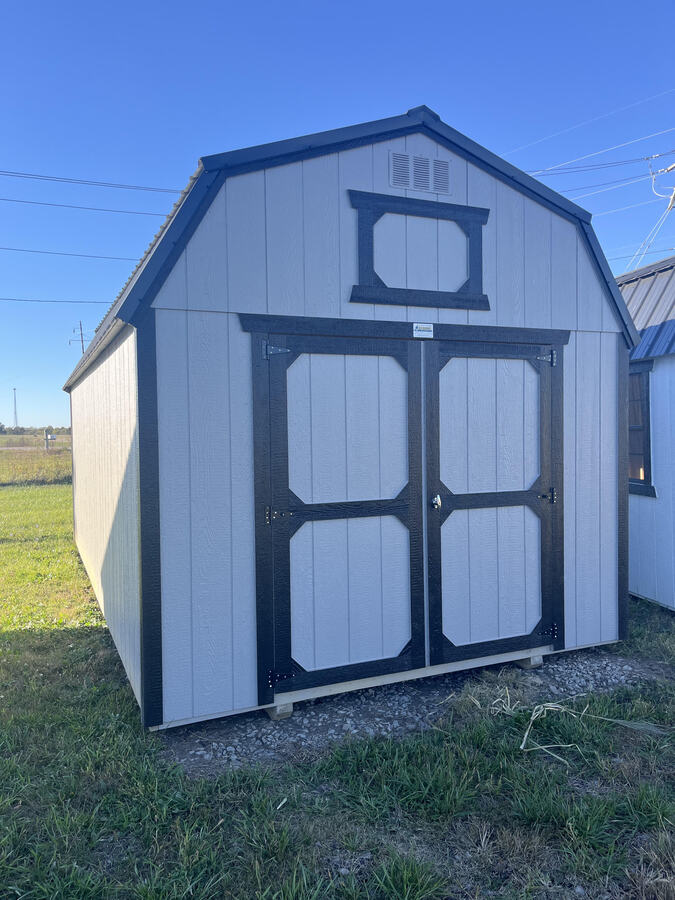Lofted Barn - 10x20